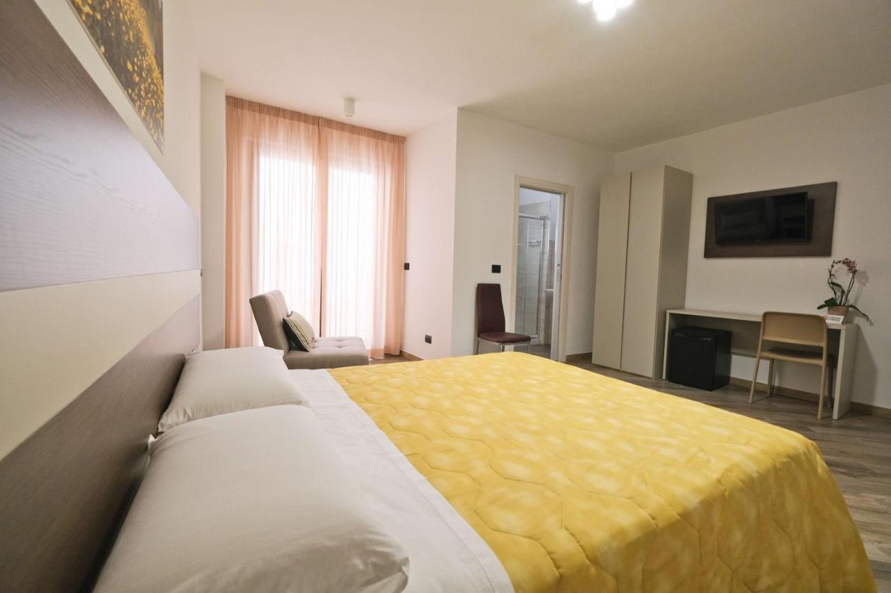 Il Porto Affittacamere B&B Brindisi Ngoại thất bức ảnh