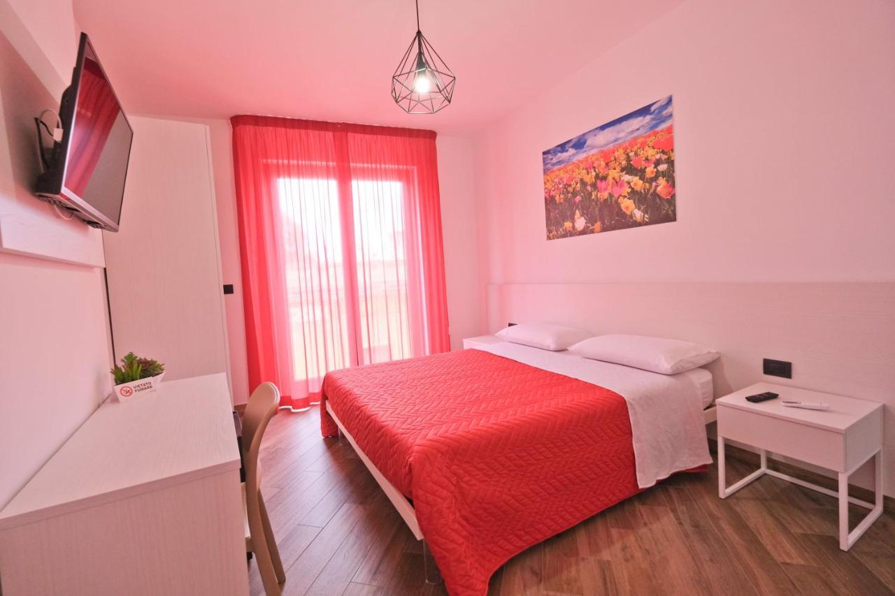 Il Porto Affittacamere B&B Brindisi Ngoại thất bức ảnh